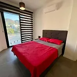 Apartament Mila Marina Kirenia